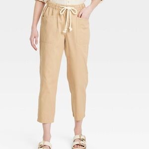 Universal Thread Tan Cropped Pants